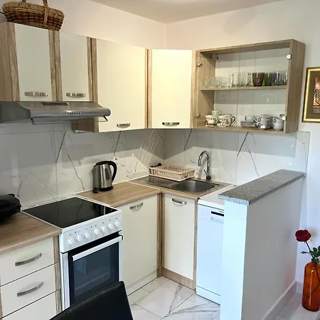 Luna - & Center Apartamento