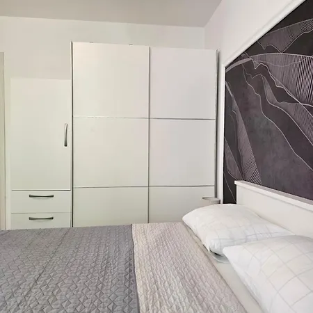 Luna - & Center Apartmán *